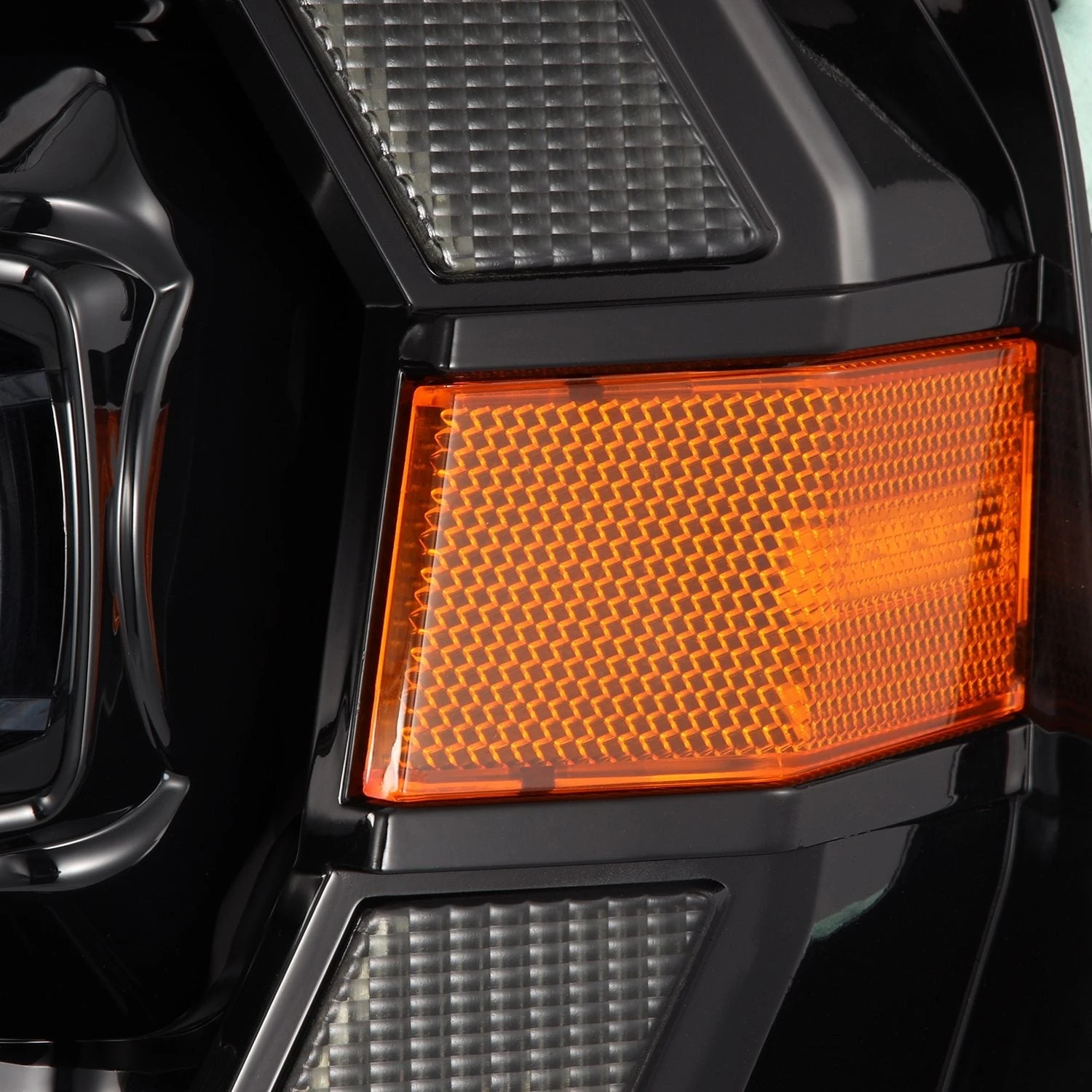 04-08 Ford F150 / 06-08 Lincoln Mark LT NOVA-Series LED Projector Headlights Alpha-Black 6 04-08 Ford F150 / 06-08 Lincoln Mark LT NOVA-Series LED Projector Headlights Alpha-Black - Image 4