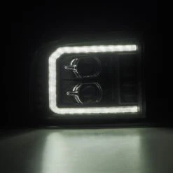 05-07 Ford Super Duty/Excursion LUXX-Series LED Projector Headlights Black -Car Light Shop 05 07 ford super dutyexcursion luxx series led projector headlights black 697729