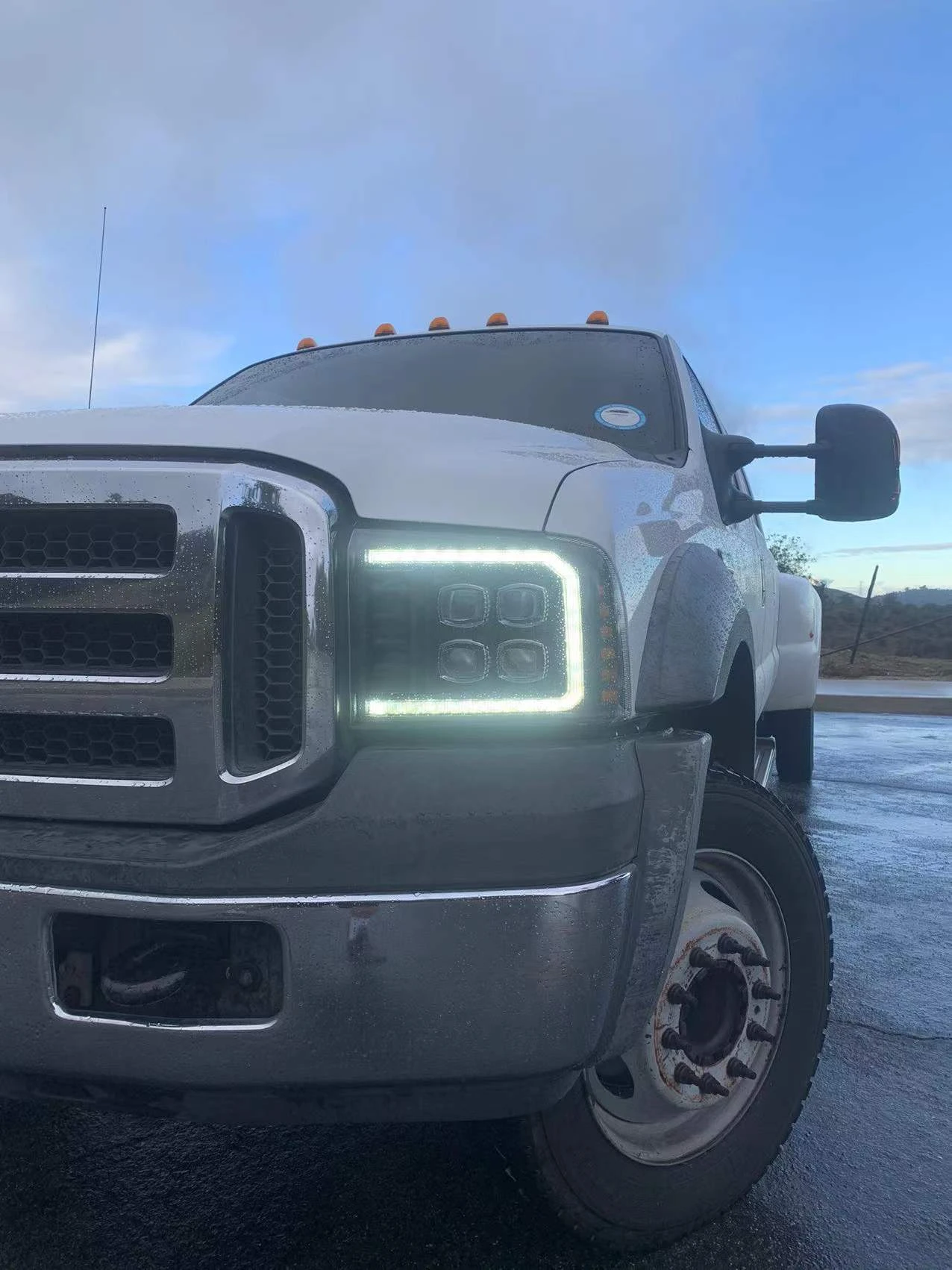 05-07 Ford Super Duty/Excursion NOVA-Series LED Projector Headlights Alpha-Black 6 05-07 Ford Super Duty/Excursion NOVA-Series LED Projector Headlights Alpha-Black - Image 4