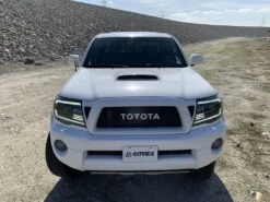 05-11 Toyota Tacoma LUXX-Series LED Projector Headlights Chrome -Car Light Shop 05 11 toyota tacoma luxx series led projector headlights chrome 235120