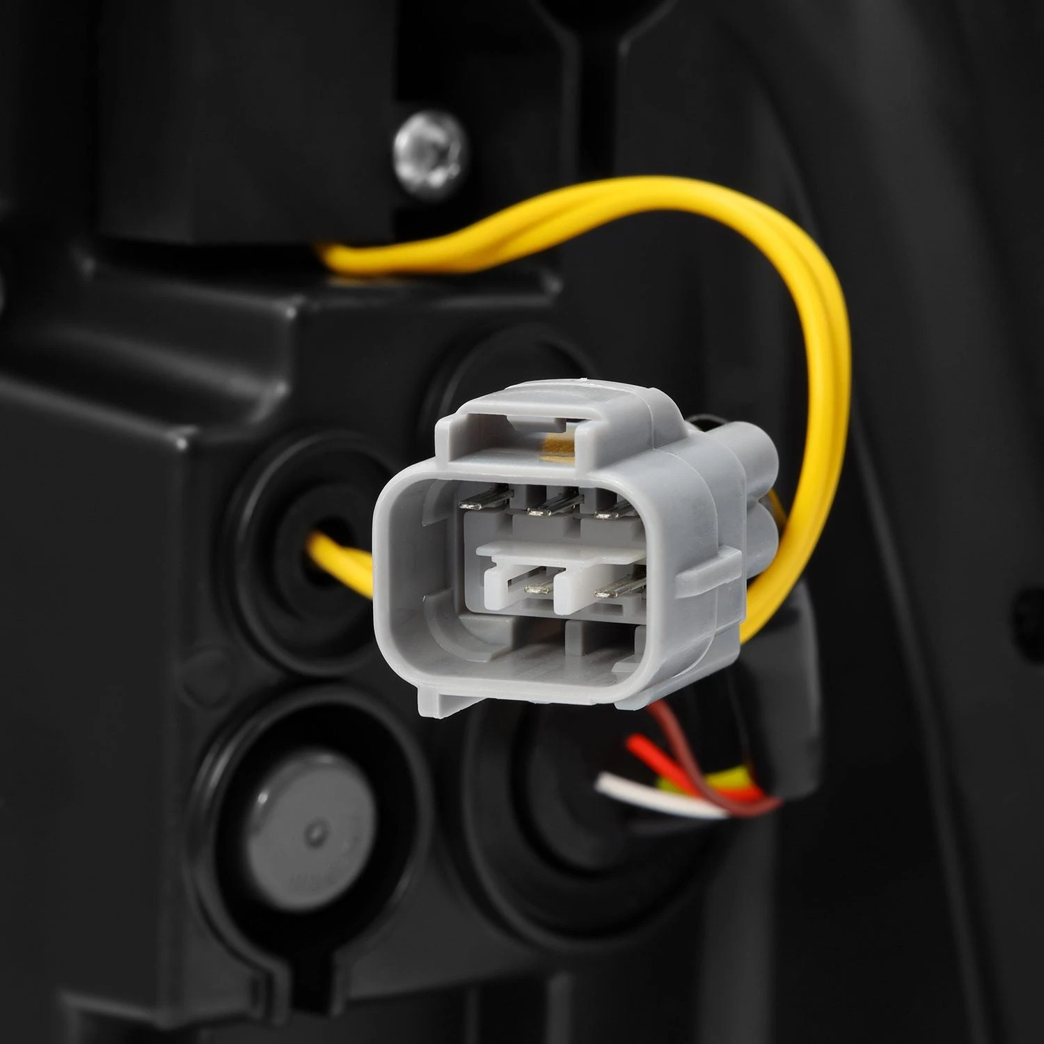 05-15 Toyota Tacoma LUXX-Series LED Tail Lights Black 17 05-15 Toyota Tacoma LUXX-Series LED Tail Lights Black - Image 15