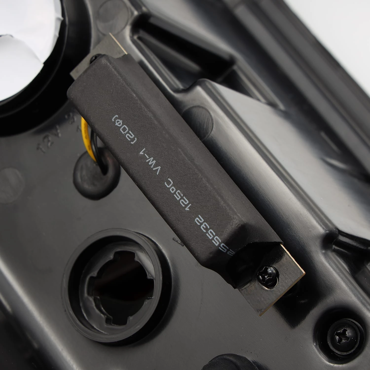 05-15 Toyota Tacoma PRO-Series LED Tail Lights Jet Black 10 05-15 Toyota Tacoma PRO-Series LED Tail Lights Jet Black - Image 8