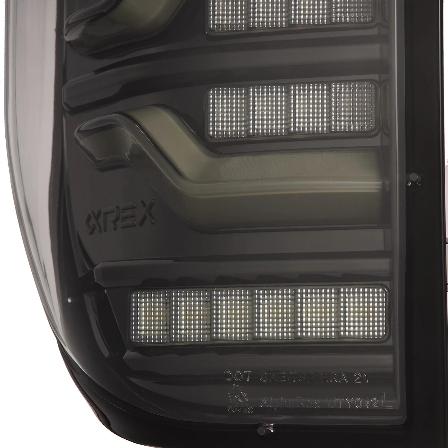 14-21 Toyota Tundra LUXX-Series LED Tail Lights Black 14 14-21 Toyota Tundra LUXX-Series LED Tail Lights Black - Image 12