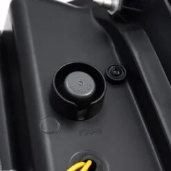 14-21 Toyota Tundra LUXX-Series LED Tail Lights Black-Red -Car Light Shop 14 21 toyota tundra luxx series led tail lights black red 958837