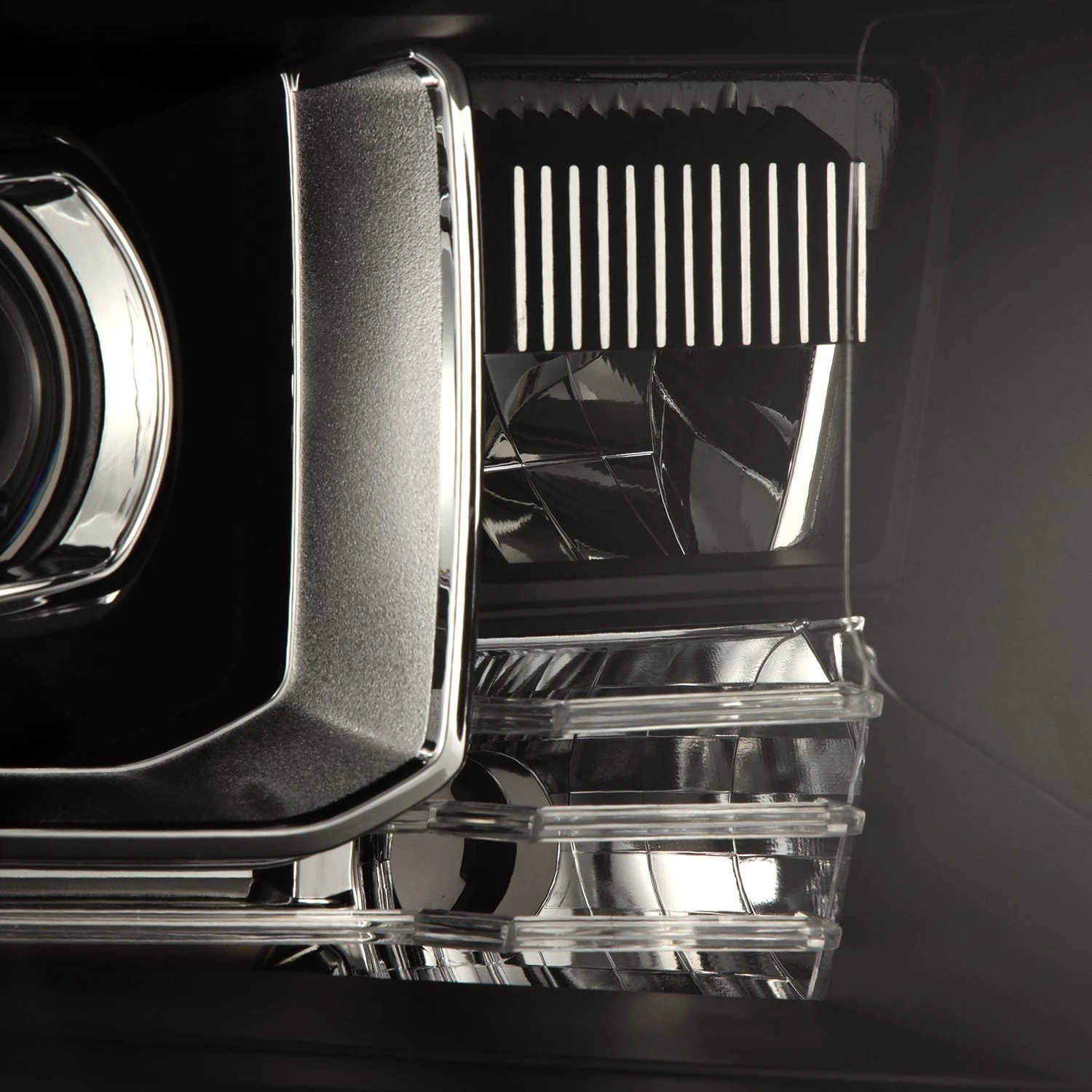 14-21 Toyota Tundra MK II LUXX-Series LED Projector Headlights Black 12 14-21 Toyota Tundra MK II LUXX-Series LED Projector Headlights Black - Image 10