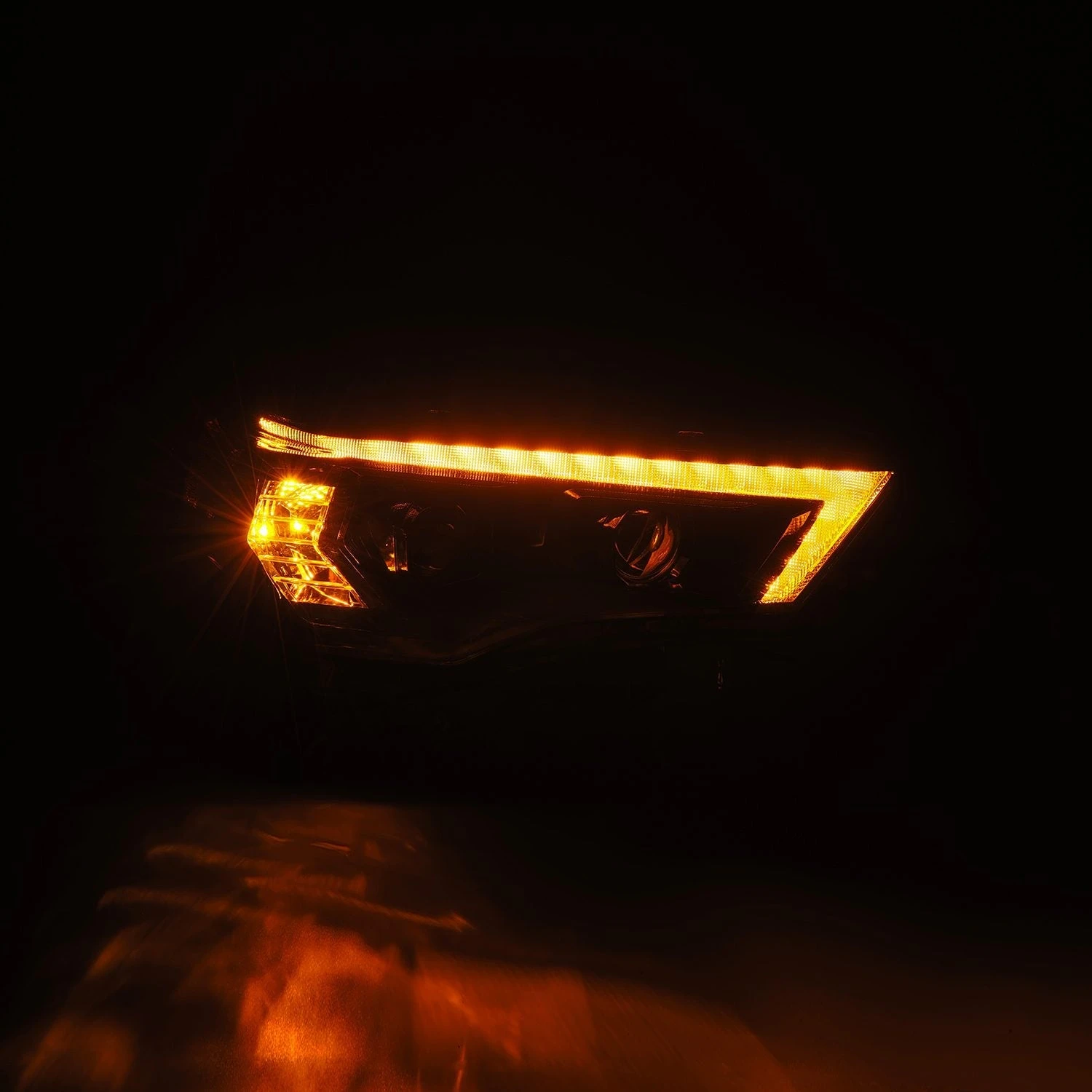 14-23 Toyota 4Runner MK II LUXX-Series LED Projector Headlights Alpha-Black 5 14-23 Toyota 4Runner MK II LUXX-Series LED Projector Headlights Alpha-Black - Image 3