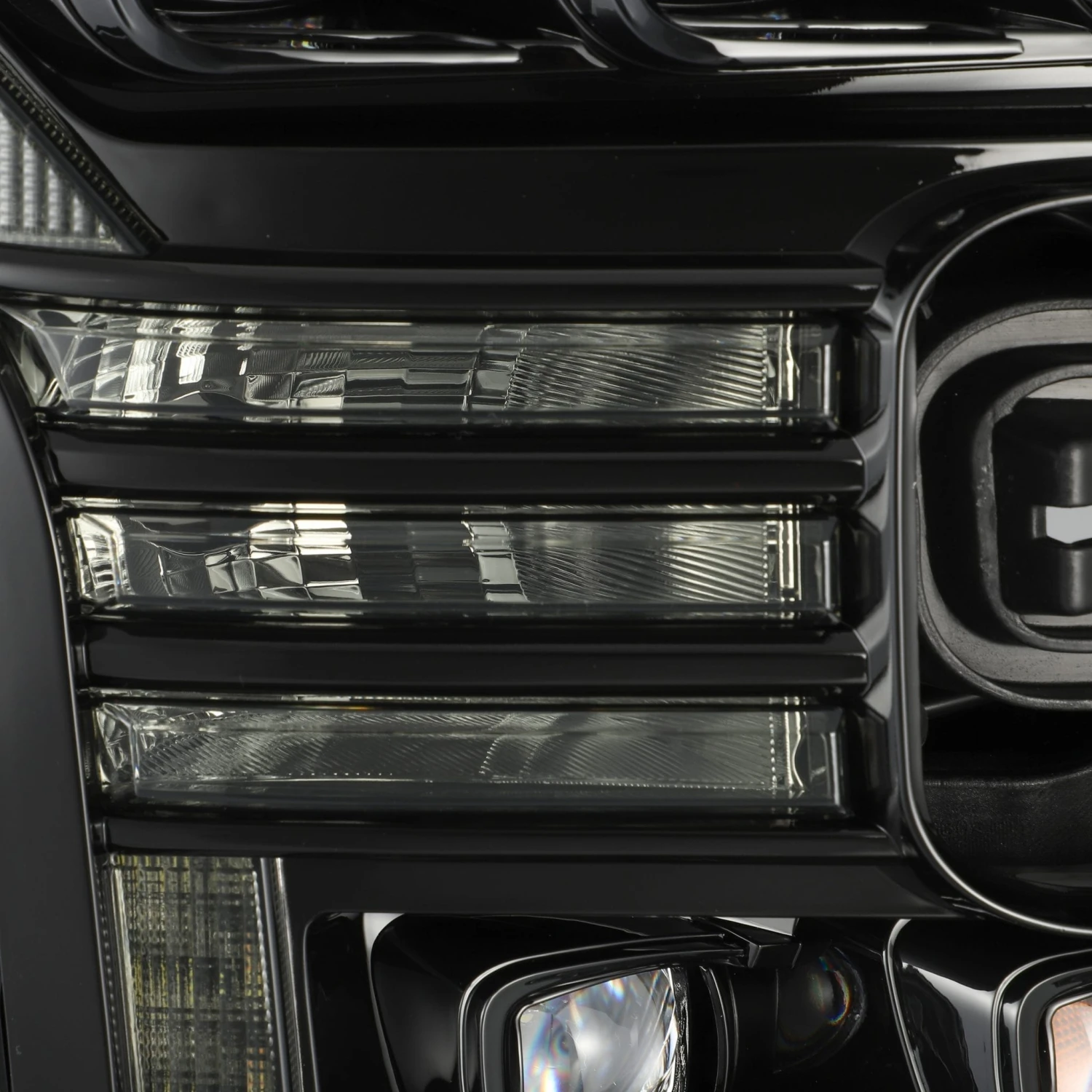 15-17 Ford F150 / 17-20 F150 Raptor NOVA-Series LED Projector Headlights Alpha-Black 5 15-17 Ford F150 / 17-20 F150 Raptor NOVA-Series LED Projector Headlights Alpha-Black - Image 3