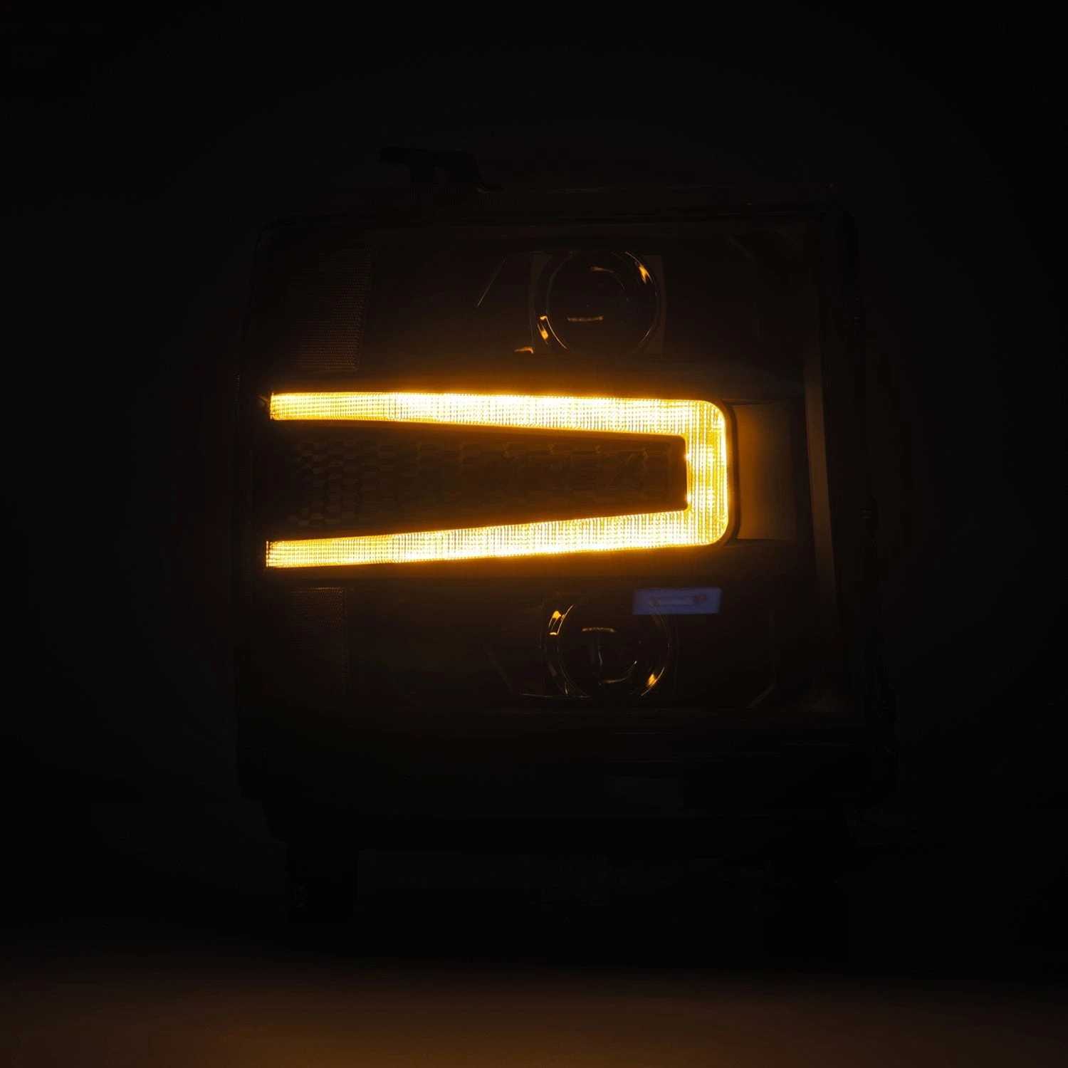 16-18 Chevrolet Silverado 1500 LUXX-Series LED Projector Headlights Black 9 16-18 Chevrolet Silverado 1500 LUXX-Series LED Projector Headlights Black - Image 7