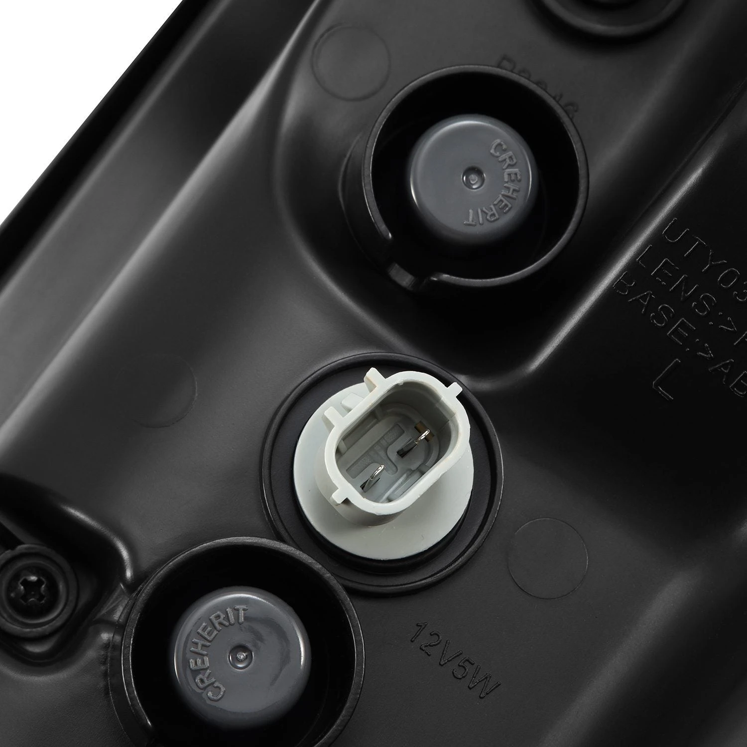 16-23 Toyota Tacoma LUXX-Series LED Tail Lights Black 12 16-23 Toyota Tacoma LUXX-Series LED Tail Lights Black - Image 10