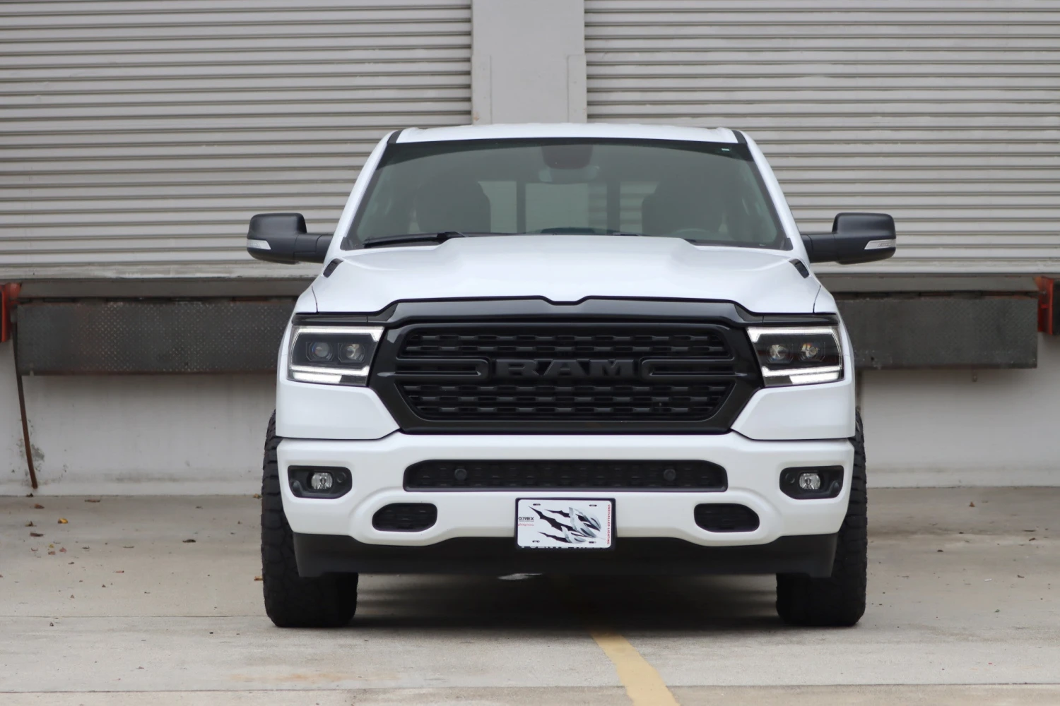 19-24 Ram 1500 (MK II 2500 Style) LUXX-Series LED Projector Headlights Black 5 19-24 Ram 1500 (MK II 2500 Style) LUXX-Series LED Projector Headlights Black - Image 3