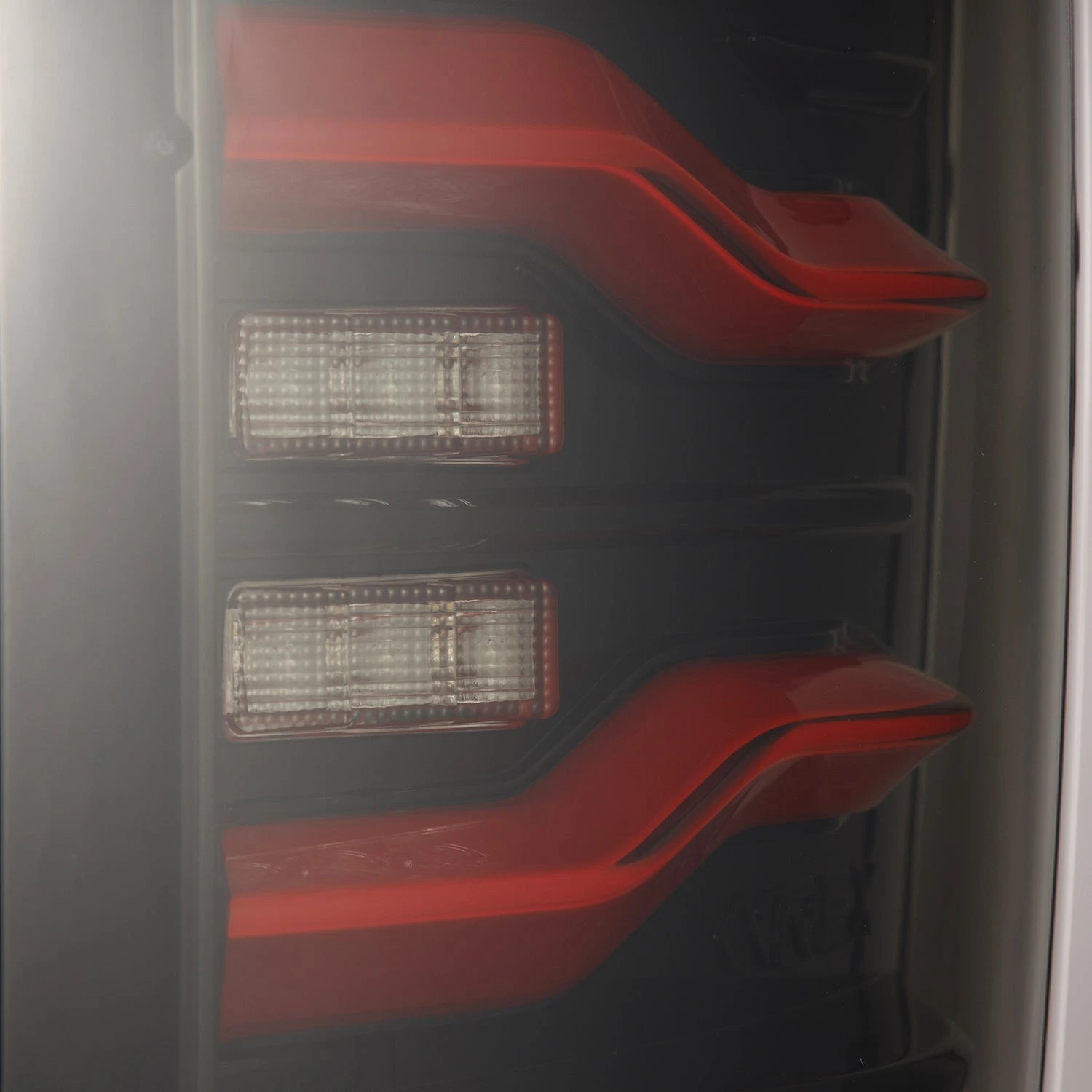 19-24 Ram 2500/3500 LUXX-Series LED Tail Lights Black-Red 11 19-24 Ram 2500/3500 LUXX-Series LED Tail Lights Black-Red - Image 9