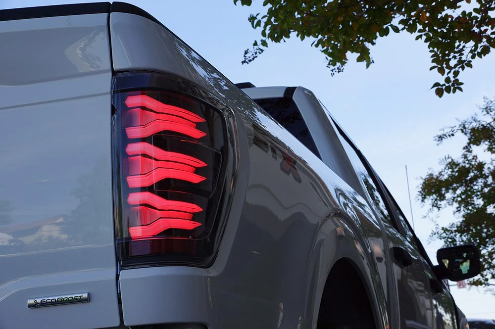 21-23 Ford F150 LUXX-Series LED Tail Lights Black-Red 10 21-23 Ford F150 LUXX-Series LED Tail Lights Black-Red - Image 8