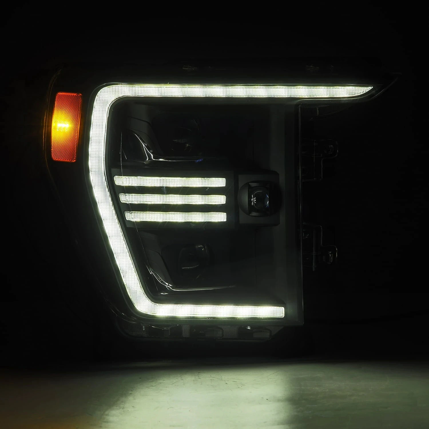 21-23 Ford F150 PRO-Series Halogen Projector Headlights Black 13 21-23 Ford F150 PRO-Series Halogen Projector Headlights Black - Image 11